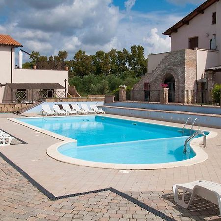 Borgo Valmarina Aparthotel Follonica Buitenkant foto