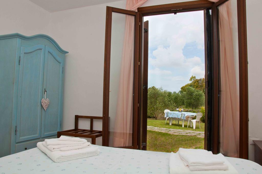 Borgo Valmarina Aparthotel Follonica Buitenkant foto